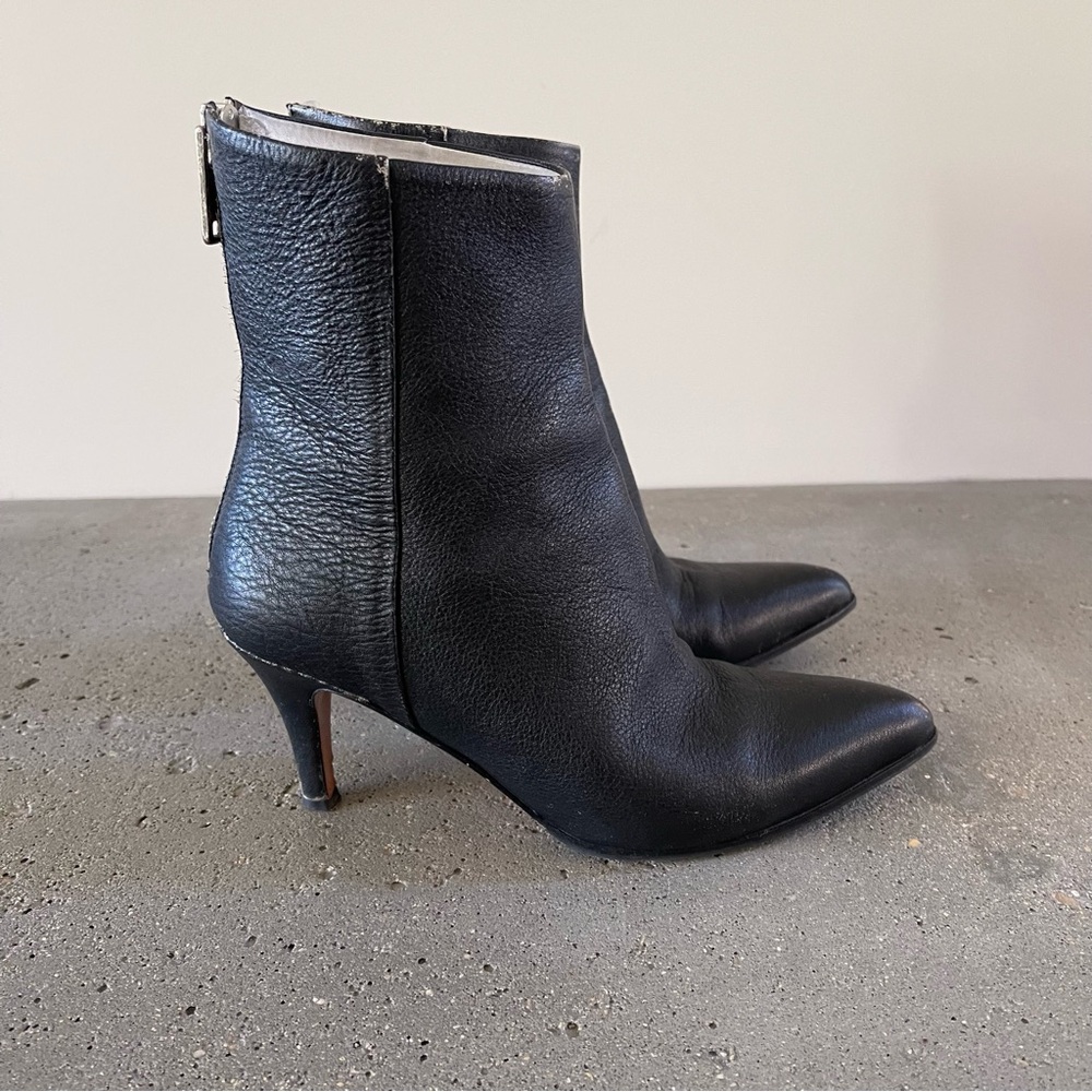MM6 MASON MARGIELA Black Distressed Leather Heeled Boots